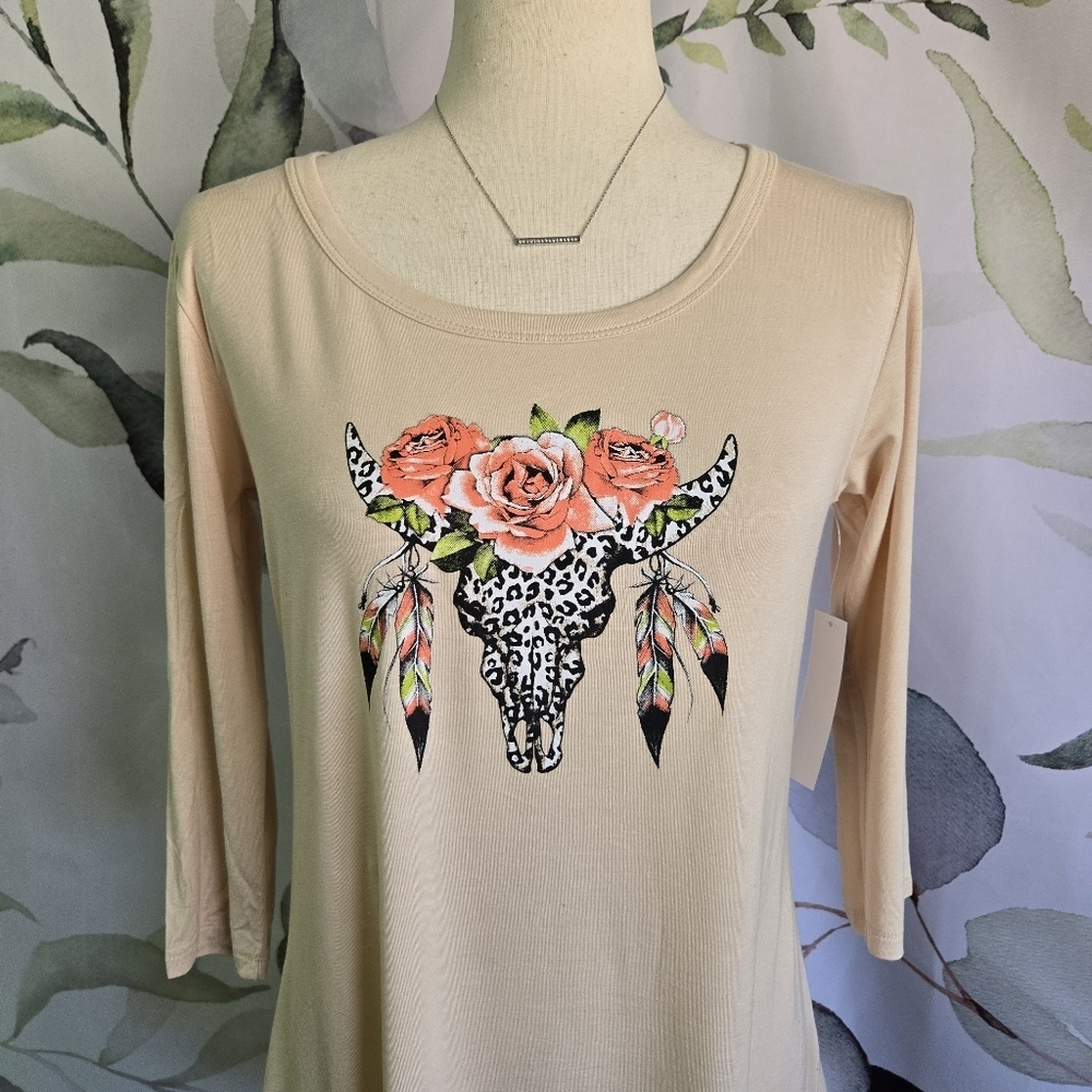 SCARLETT | Floral Longhorn Graphic Tee in Tan sz S - Picture 2 of 15
